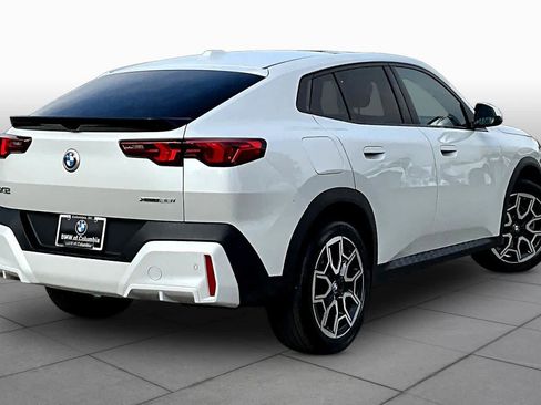 Certified 2025 BMW X2 xDrive28i AWD/4WD image 12
