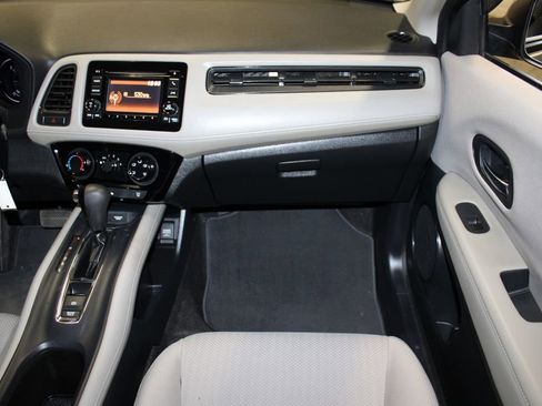 Used 2017 Honda HR-V LX image 20