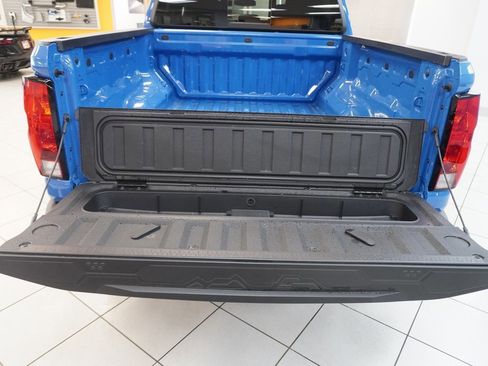 New 2026 Chevrolet Colorado Trail Boss image 9