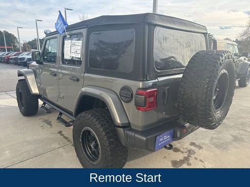 Used 2019 Jeep Wrangler Unlimited Sahara w/ LED Lighting Group image 4