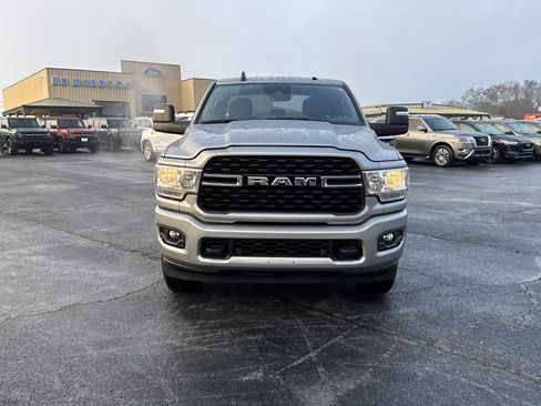 Used 2024 RAM 2500 Big Horn w/ Safety Group image 3