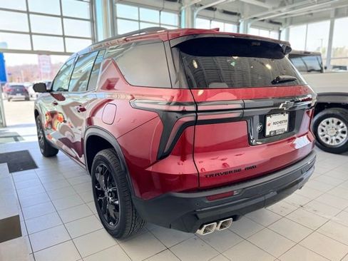 New 2026 Chevrolet Traverse LT w/ Midnight/Sport Edition AWD/4WD image 39