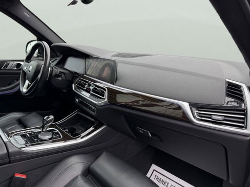 Used 2019 BMW X5 xDrive40i w/ Premium Package image 46