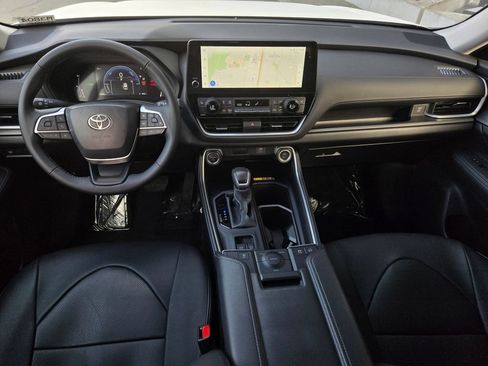 Used 2026 Toyota Grand Highlander AWD Hybrid image 15