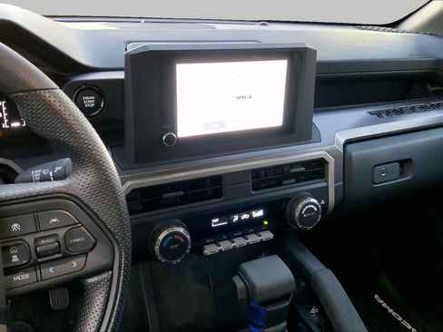 Used 2024 Toyota Tacoma SR5 RWD image 6