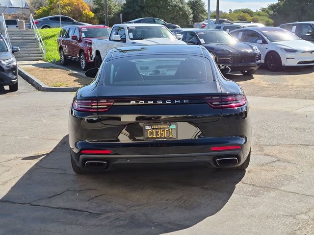 Used 2018 Porsche Panamera image 6