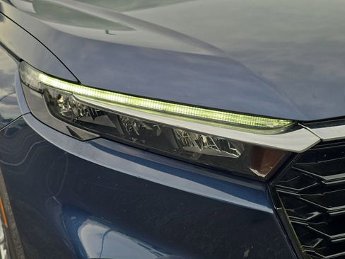 Certified 2024 Honda CR-V EX image 7