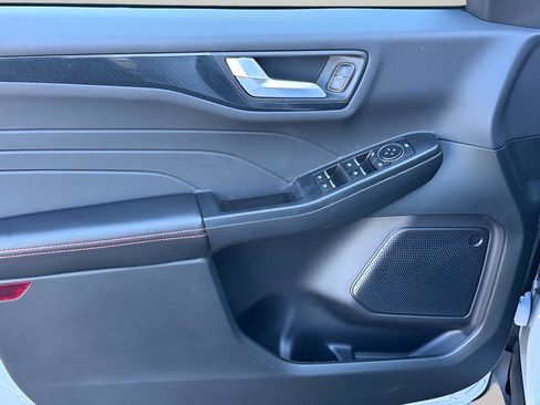 New 2026 Ford Escape ST-Line w/ Tech Pack #1 image 26