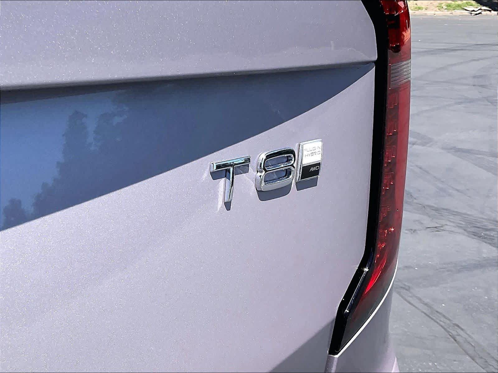 New 2026 Volvo XC90 T8 Plus w/ Protection Package AWD/4WD image 26