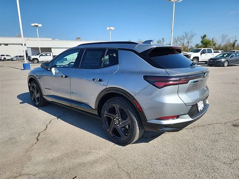 New 2025 Chevrolet Equinox EV RS image 3