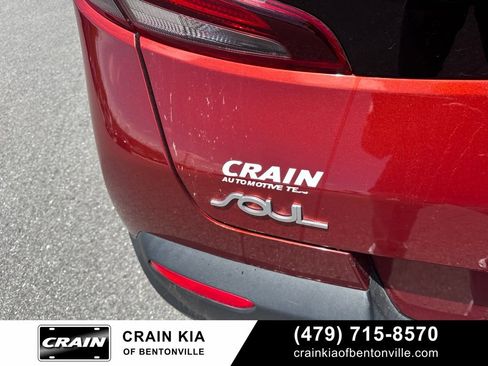 Certified 2022 Kia Soul LX FWD image 12