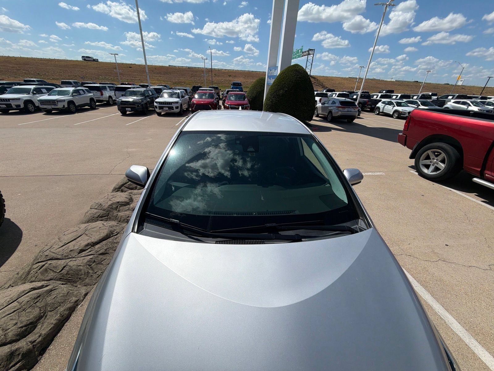 Used 2021 Toyota Prius Prime LE FWD image 12