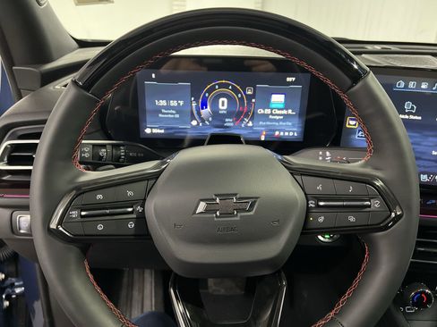 New 2026 Chevrolet Traverse RS image 46