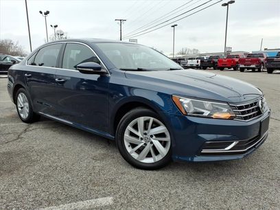 Used 2018 Volkswagen Passat 2.0T SE