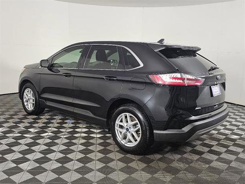 Used 2022 Ford Edge SEL image 7