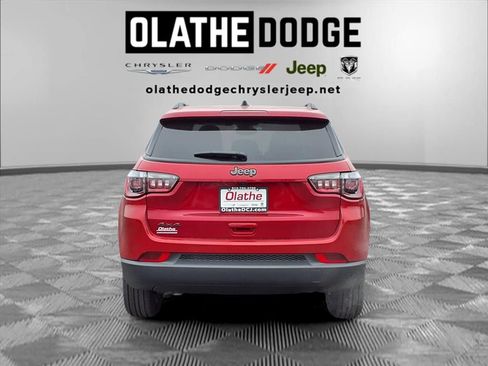 New 2026 Jeep Compass Latitude AWD/4WD image 23