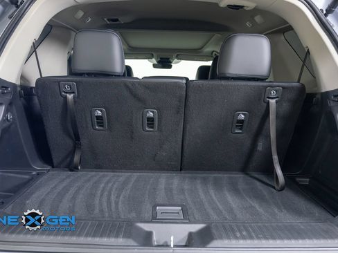 Used 2025 Honda Pilot Elite image 35