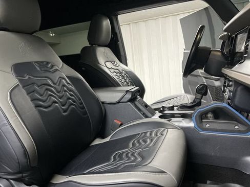 Used 2022 Ford Bronco Wildtrak AWD/4WD image 28