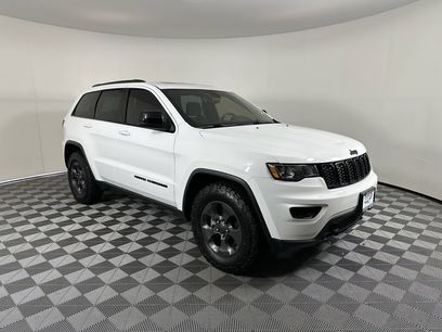 Used 2019 Jeep Grand Cherokee Laredo