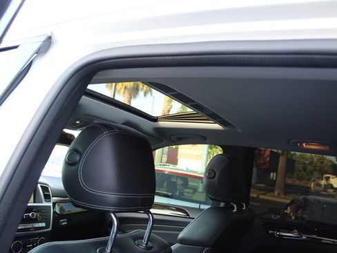 Used 2014 Mercedes-Benz ML 350 4MATIC image 27
