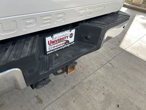 Used 2011 Ford F250 Lariat w/ Lariat Ultimate Pkg image 18