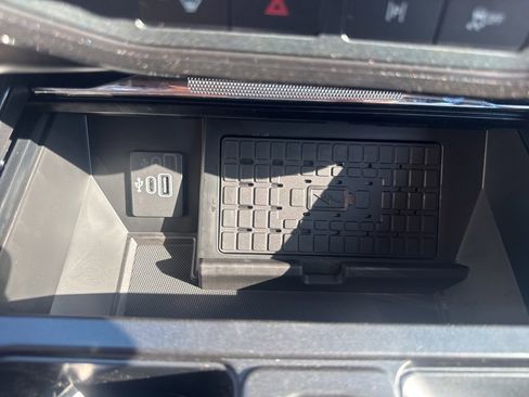 New 2025 Ford F150 Lightning Platinum image 32