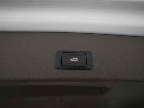 Used 2016 Audi Q5 2.0T Premium Plus w/ Technology Package AWD/4WD image 14
