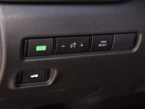 Certified 2025 Nissan Sentra S image 11