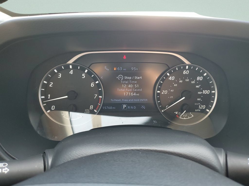 Certified 2025 Nissan Frontier SV RWD image 21