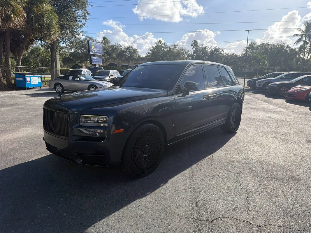 Used 2019 Rolls-Royce Cullinan AWD/4WD image 1