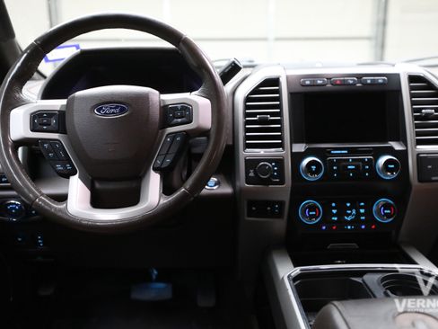 Used 2019 Ford F250 King Ranch w/ King Ranch Ultimate Package AWD/4WD image 8