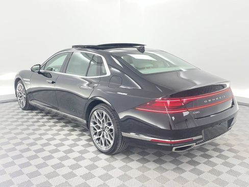 Used 2025 Genesis G90 3.5T image 3