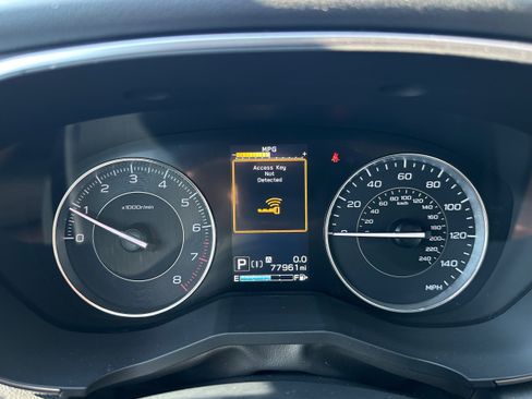 Used 2020 Subaru Impreza 2.0i Limited w/ Popular Package #2 image 17