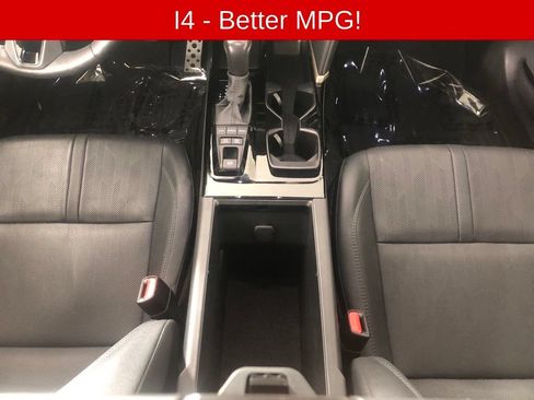 Used 2025 Toyota Camry XSE w/ Premium Plus Package AWD/4WD image 9