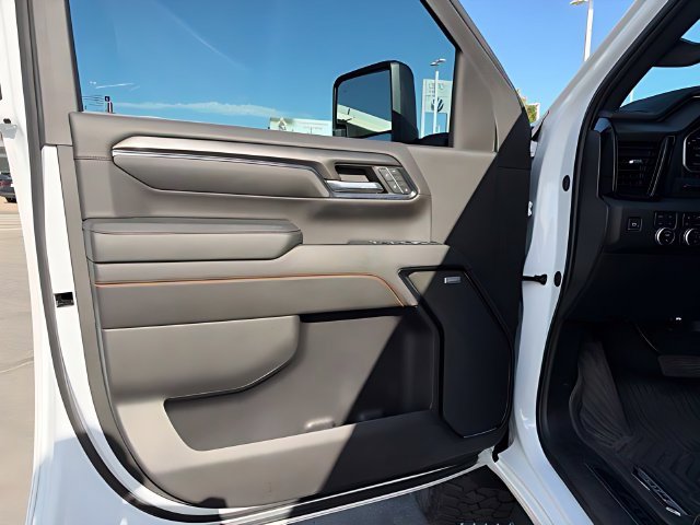 Used 2024 GMC Sierra 3500 AT4 w/ Technology Package AWD/4WD image 31