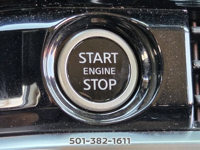 Used 2024 Nissan Pathfinder SV FWD image 28