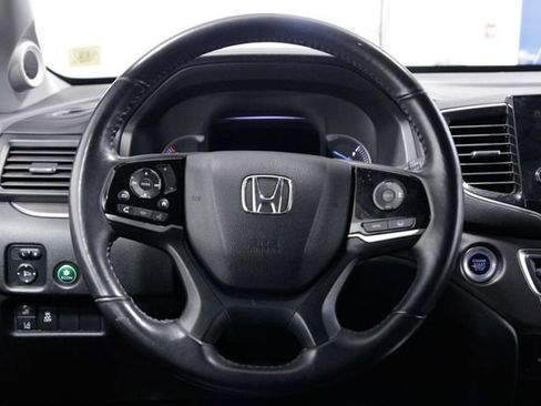 Certified 2022 Honda Pilot Special Edition image 17