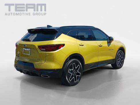 Used 2023 Chevrolet Blazer RS w/ Enhanced Convenience Package image 7