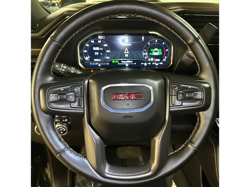 Used 2025 GMC Sierra 2500 AT4 w/ AT4 Premium Plus Package AWD/4WD image 28