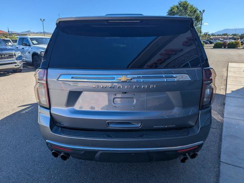 Used 2022 Chevrolet Suburban Premier AWD/4WD image 4