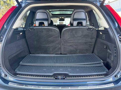 Certified 2024 Volvo XC90 T8 Ultimate w/ Protection Package Premier image 14