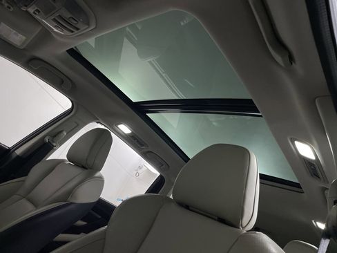 Used 2021 Subaru Ascent Limited w/ Technology Package image 20