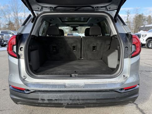 Certified 2023 GMC Terrain SLE w/ Driver Convenience Package image 10