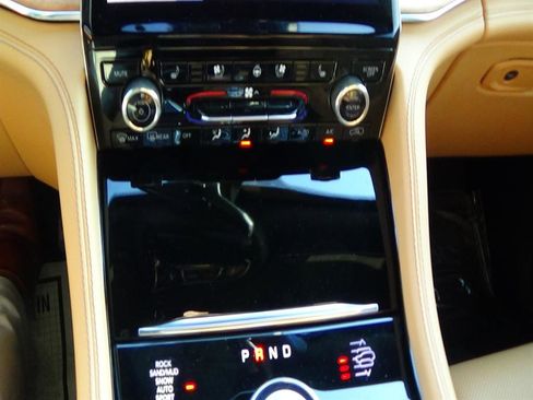 Certified 2024 Jeep Grand Cherokee L Summit image 31