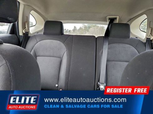 Used 2014 Nissan Rogue S w/ Convenience Package image 20