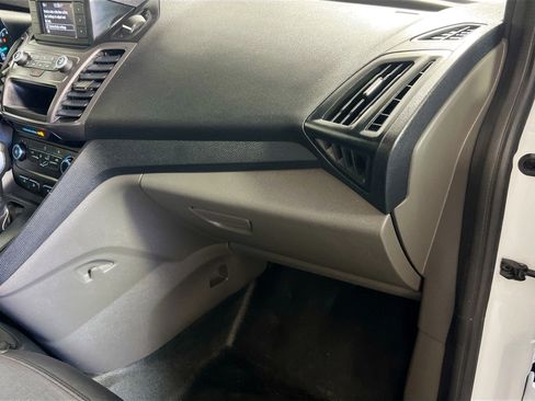 Used 2022 Ford Transit Connect XL image 33