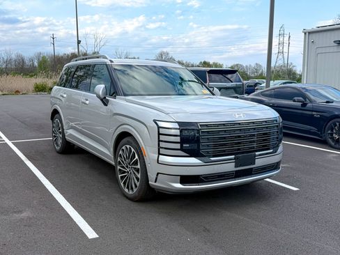 Used 2026 Hyundai Palisade Calligraphy AWD/4WD image 1