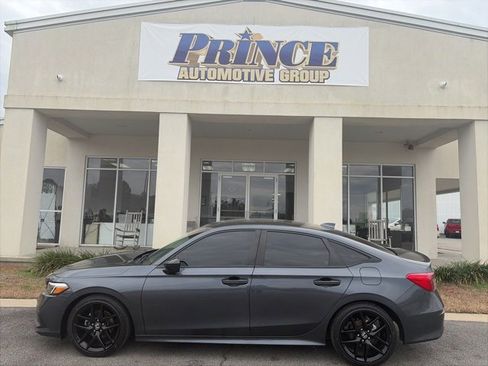 Used 2024 Honda Civic Sport image 2