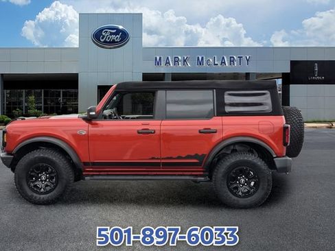 Certified 2022 Ford Bronco Wildtrak AWD/4WD image 2