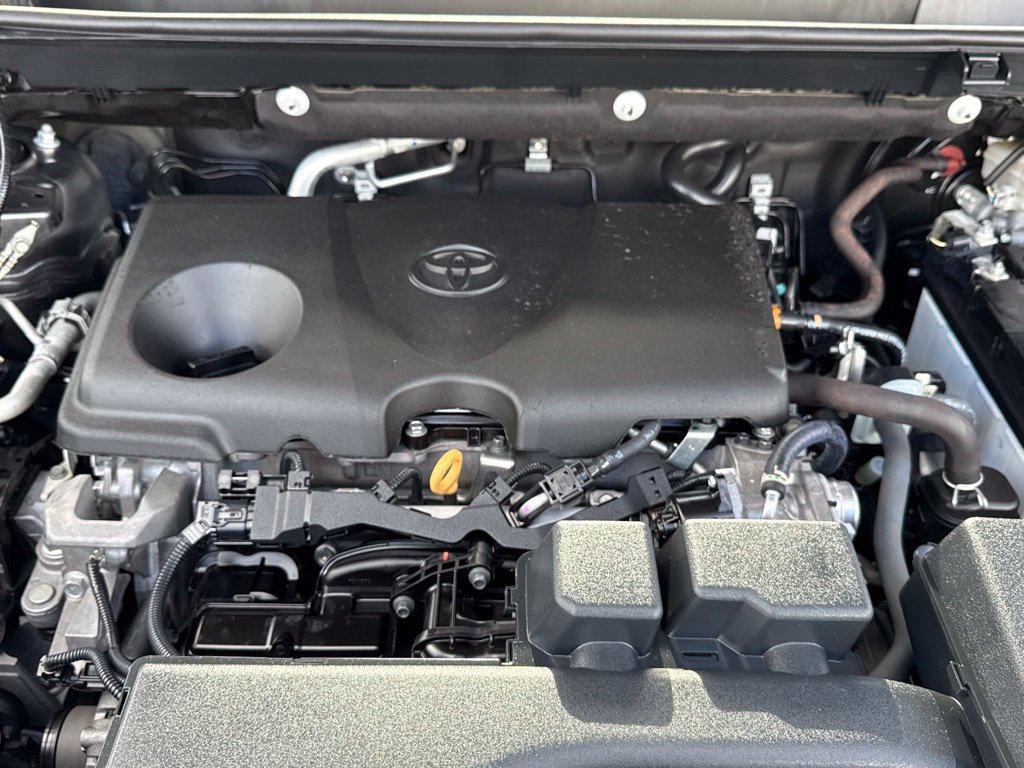 Used 2023 Toyota RAV4 XLE Premium FWD image 33